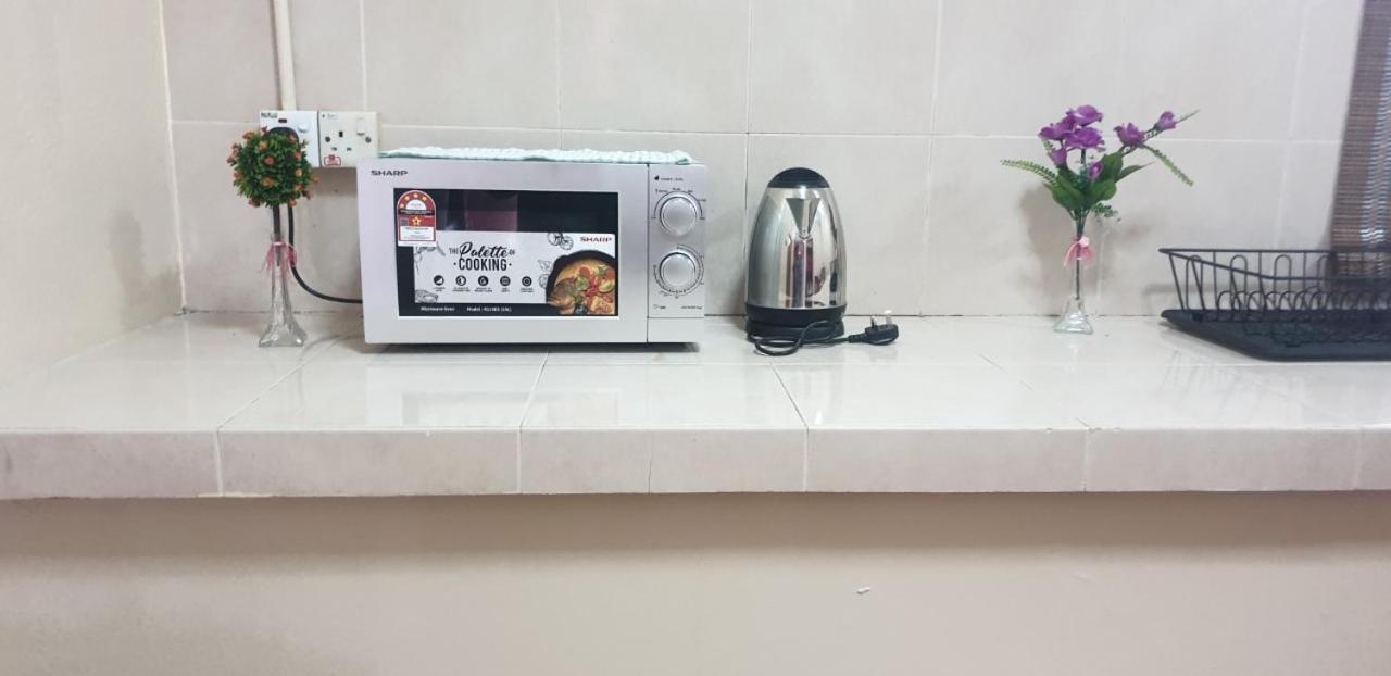 Cenang Indah Guest House パンタイ・サナング エクステリア 写真